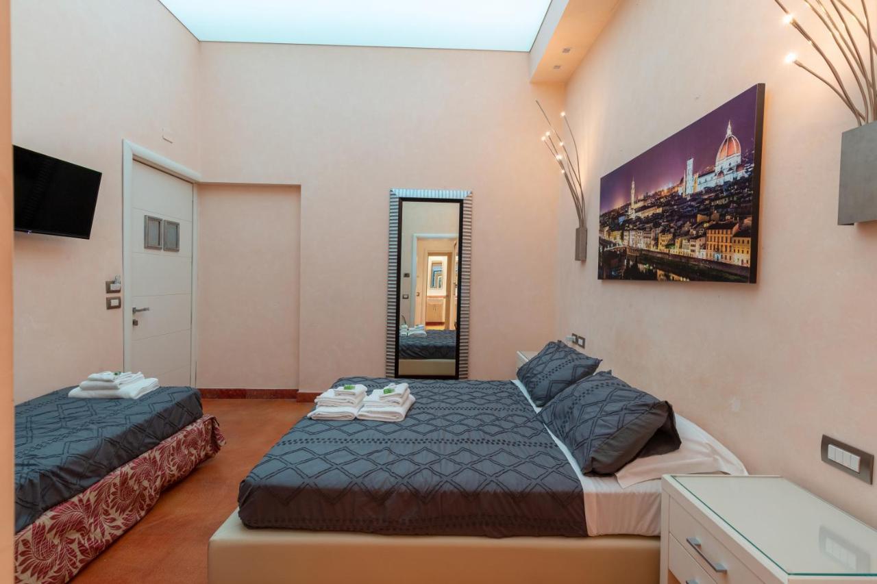 Aurora Garden Lodging - Rooms & Apartment Флоренция Экстерьер фото