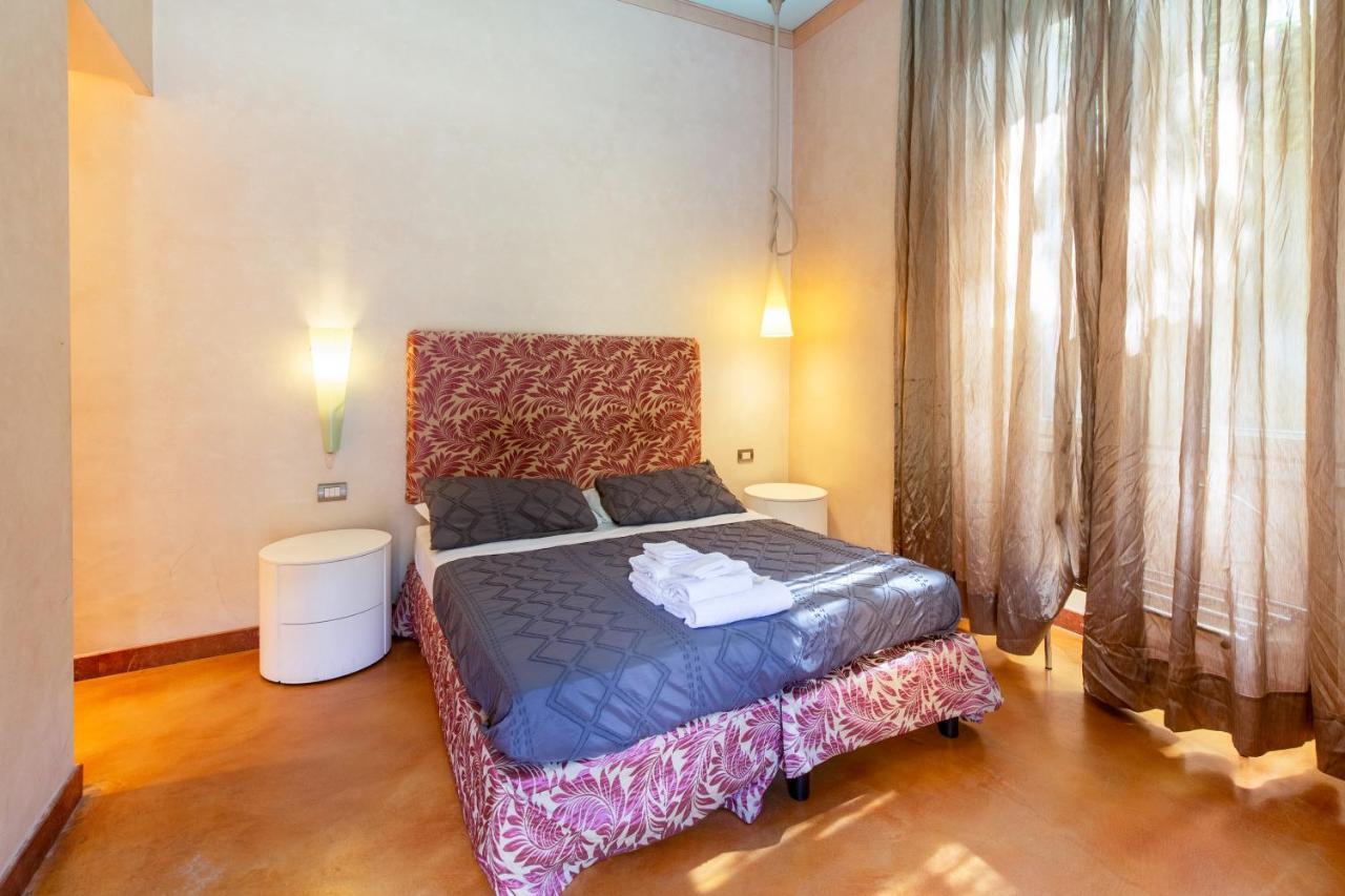 Aurora Garden Lodging - Rooms & Apartment Флоренция Экстерьер фото